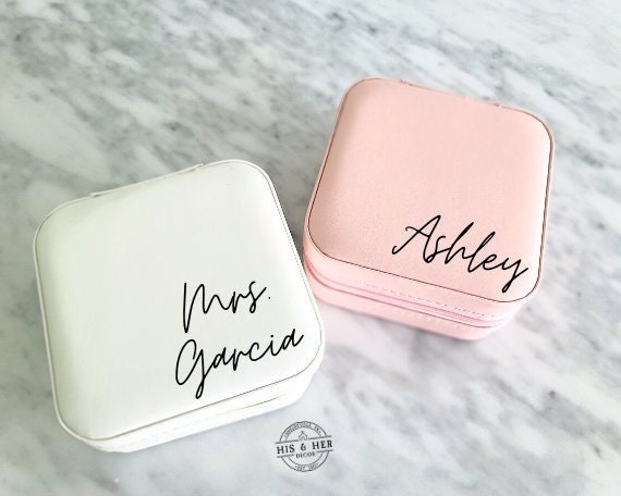 Personalized Travel Jewelry Case | Gift For Her | Travel Jewelry Box | Custom Jewelry Box | Bridesmaid Gift | Jewelry Organizer Case