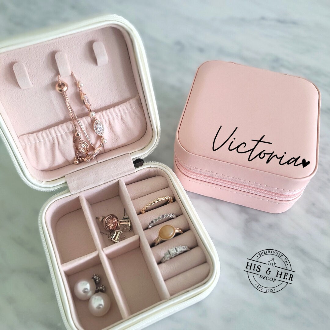 Personalized Christmas Gift | Gift For Her | Custom Travel Jewelry Case | Jewelry Box | Teenage Girl Gifts | Stocking Stuffer | Ring Holder